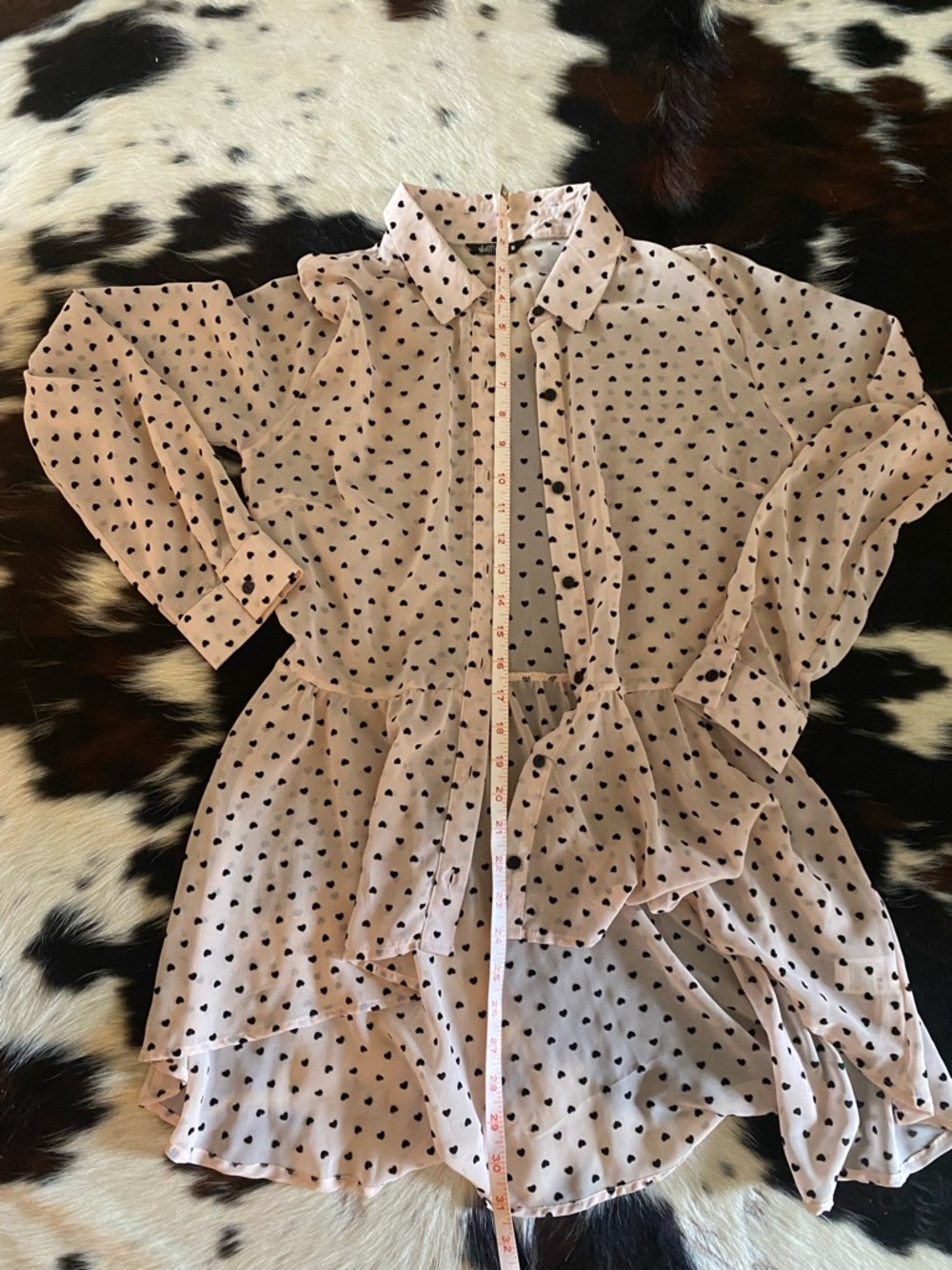 🌟 Just In ! Wallflower Light Pink Button-Down Peplum Top with Heart Print sheer - Picture 7 of 7